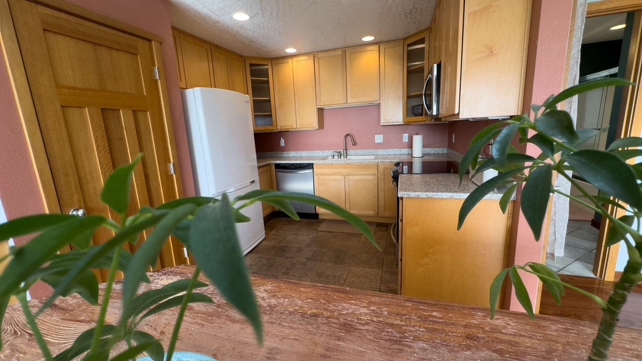 Photo of Kitchen in Crescent City North