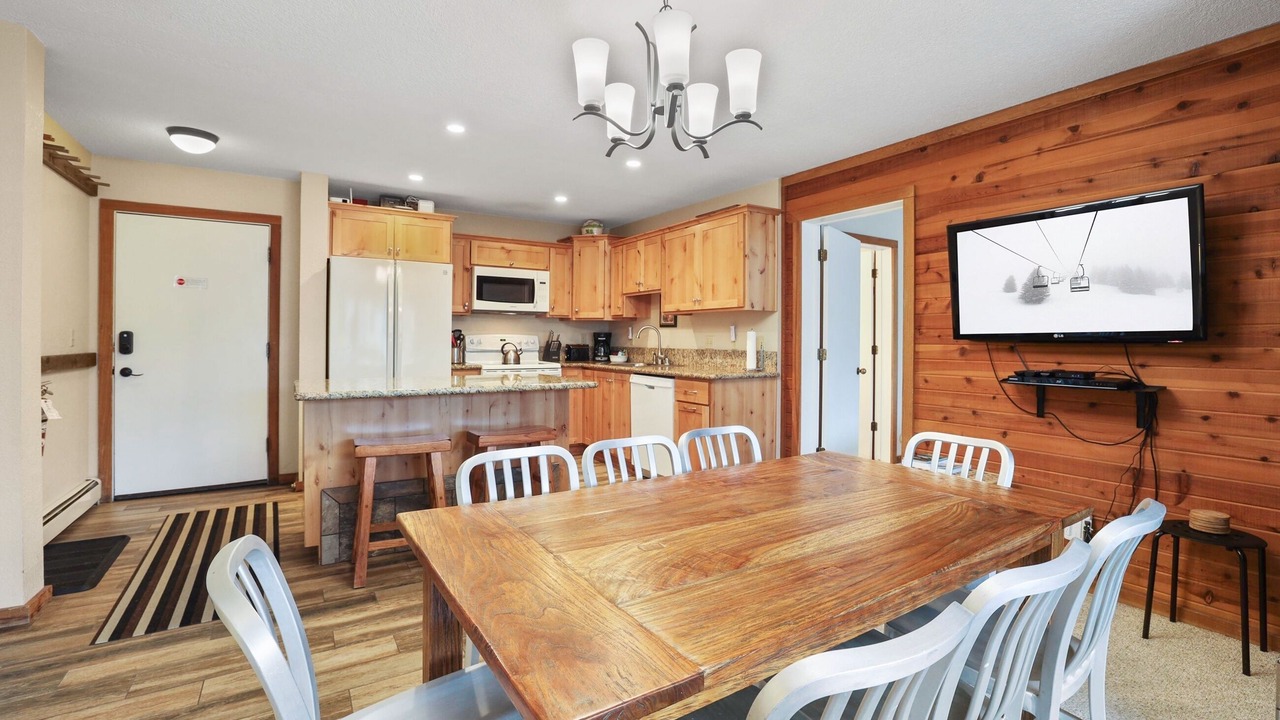 Photo of Bedroom in Kirkwood