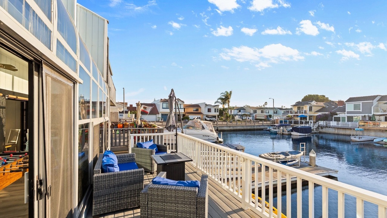 Photo of Patio Balcony in Channel Islands