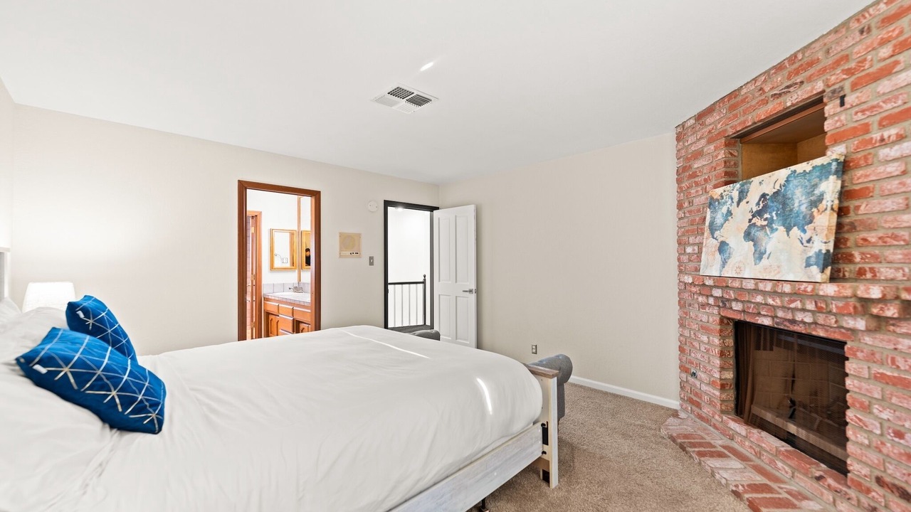 Photo of Bedroom in Channel Islands