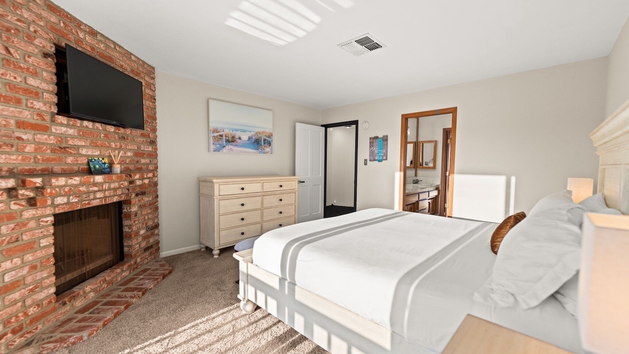 Photo of Bedroom in Channel Islands