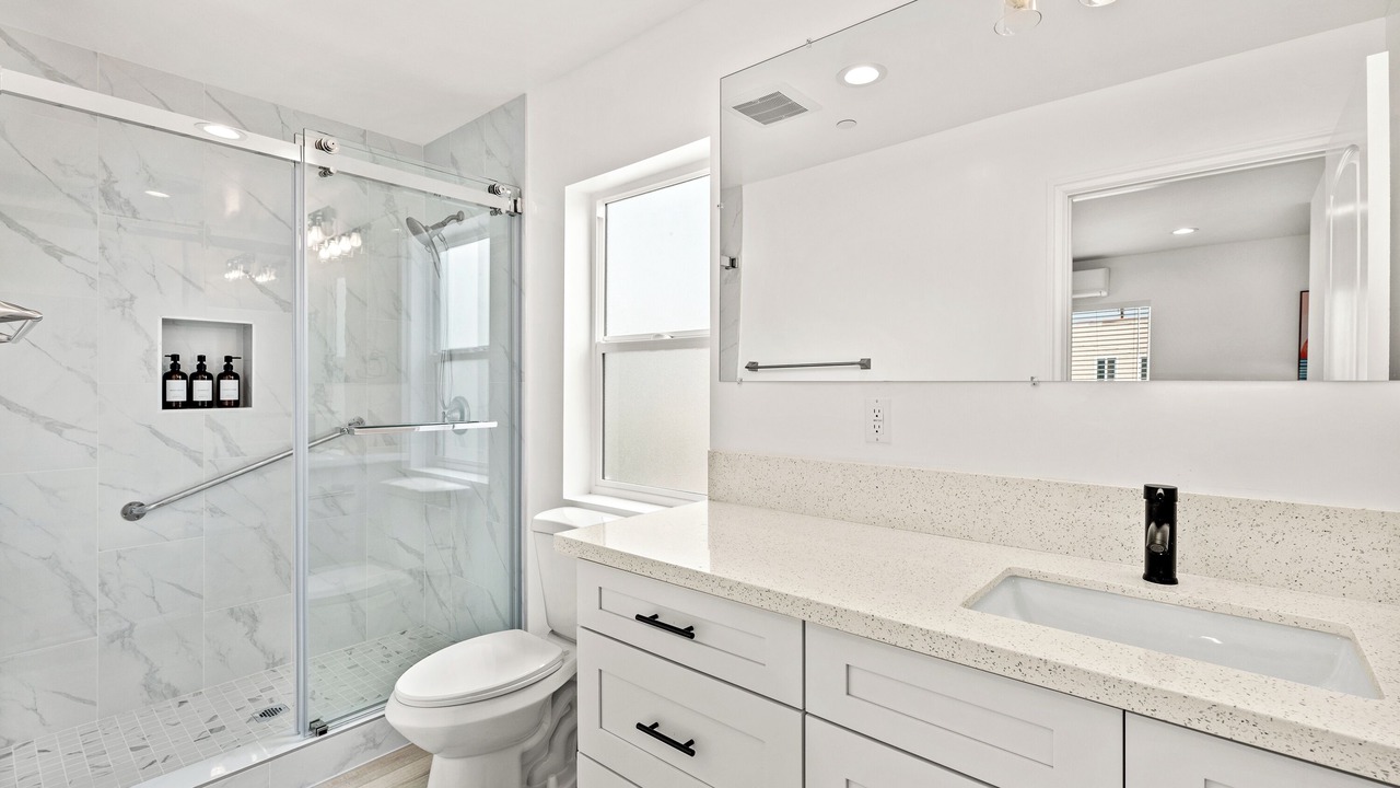 Photo of Bathroom in Alhambra