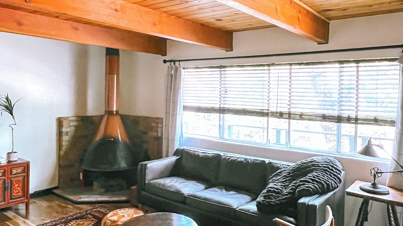 Photo of Livingroom in Arrowbear Lake