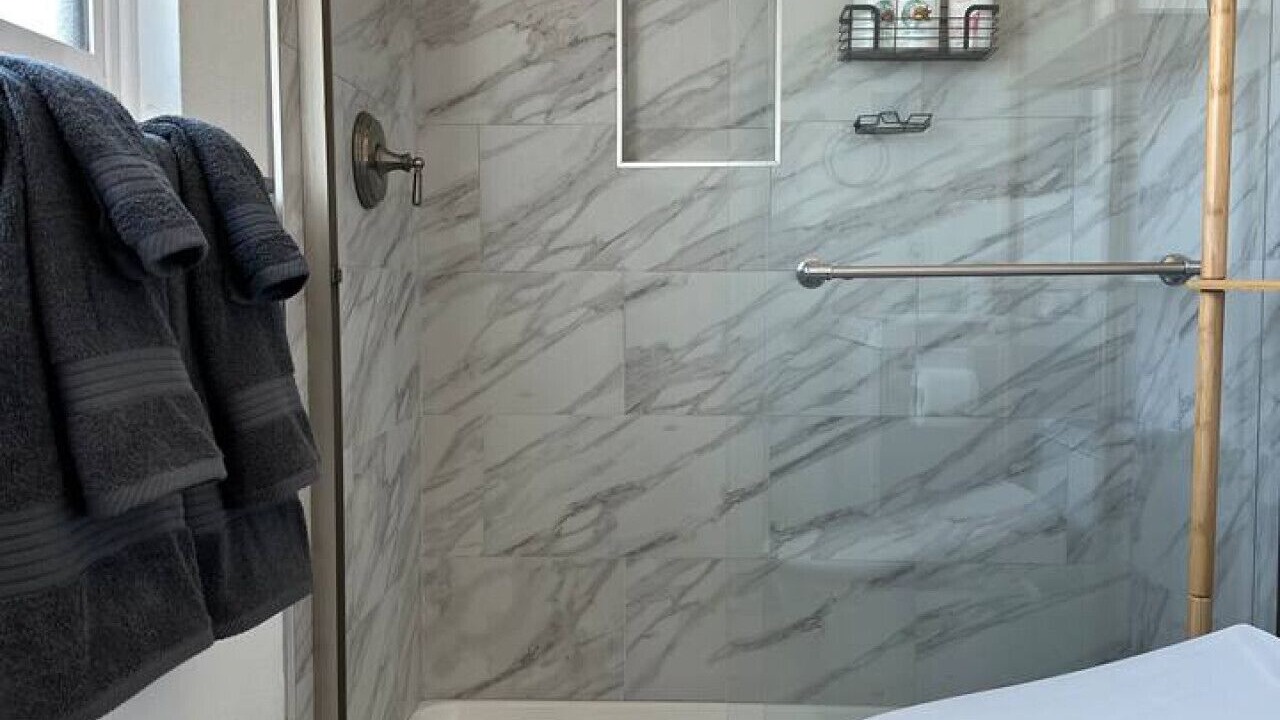 Photo of Bathroom in Lawndale