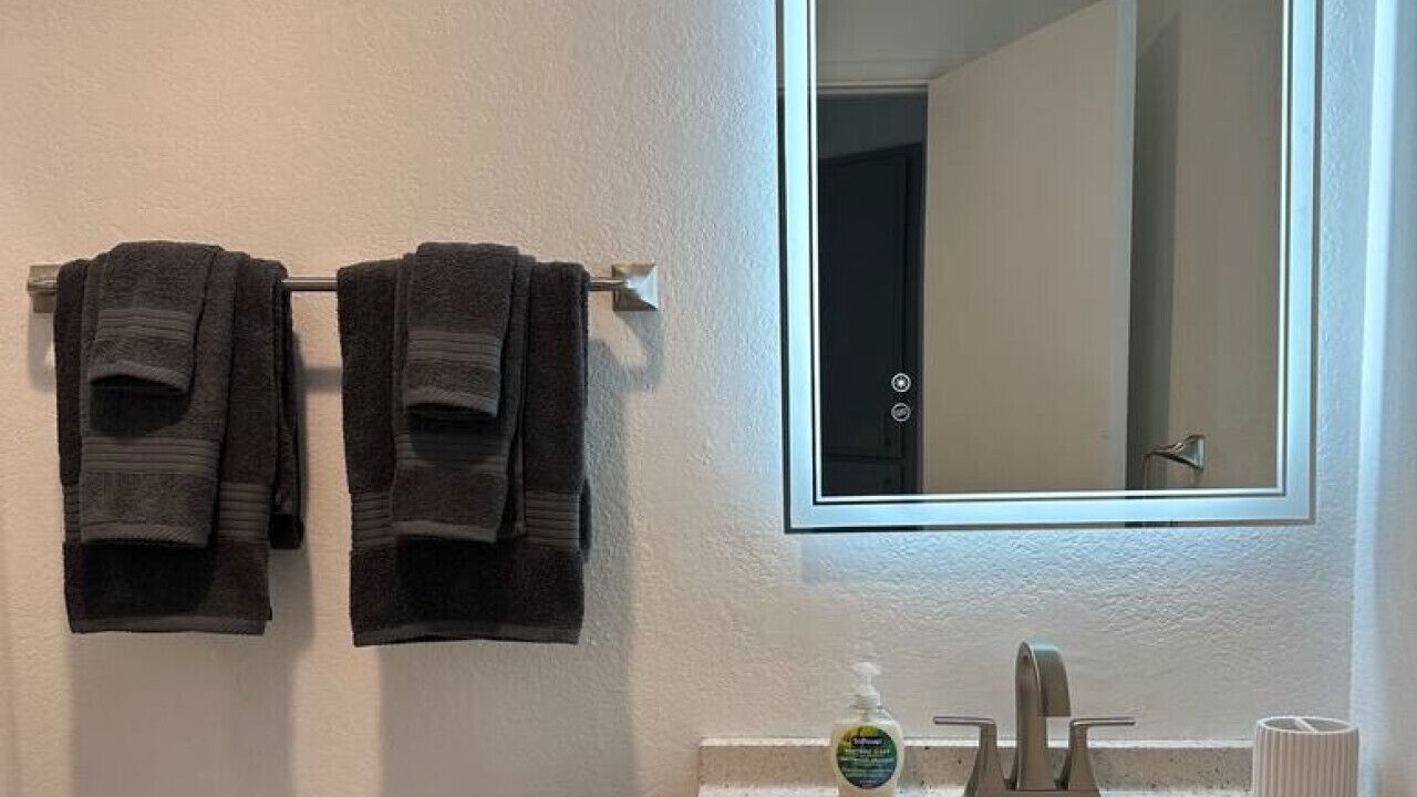 Photo of Bathroom in Lawndale