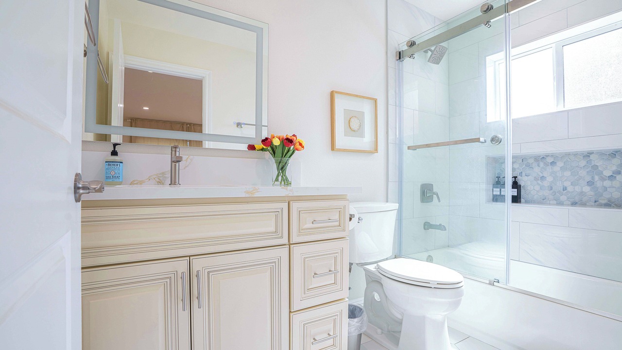 Photo of Bathroom in Mayflower Village