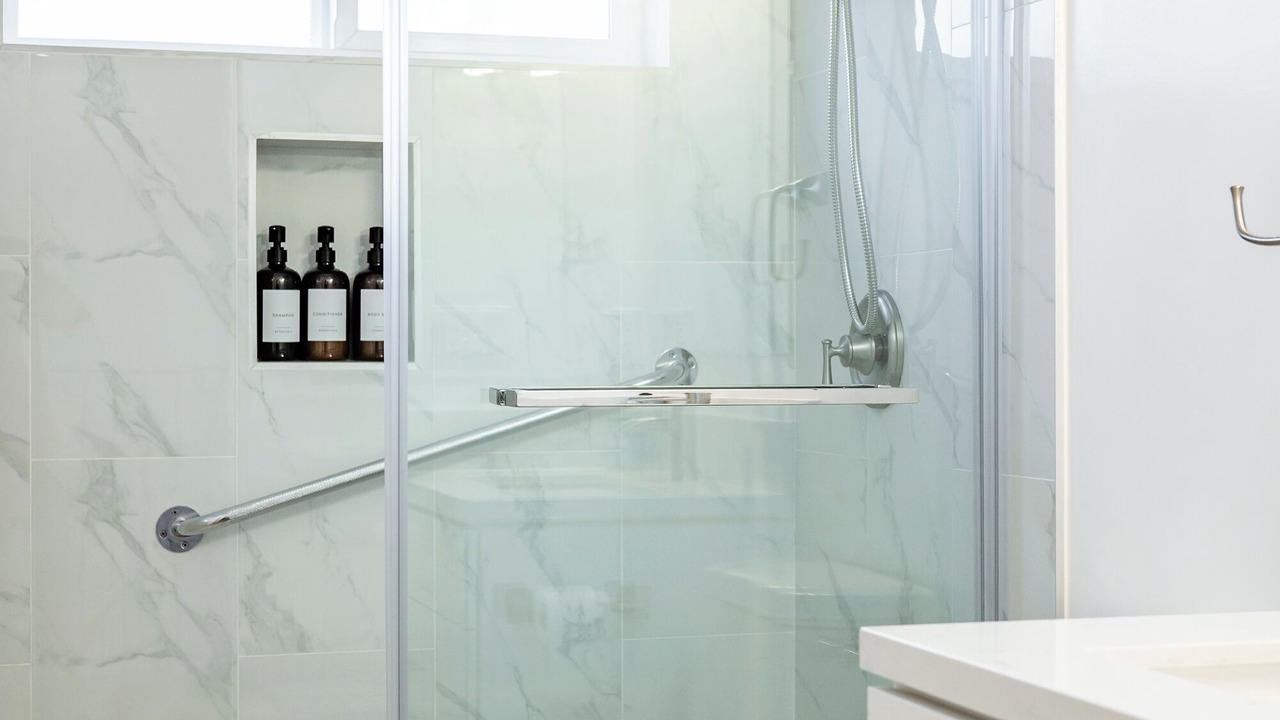 Photo of Bathroom in Alhambra