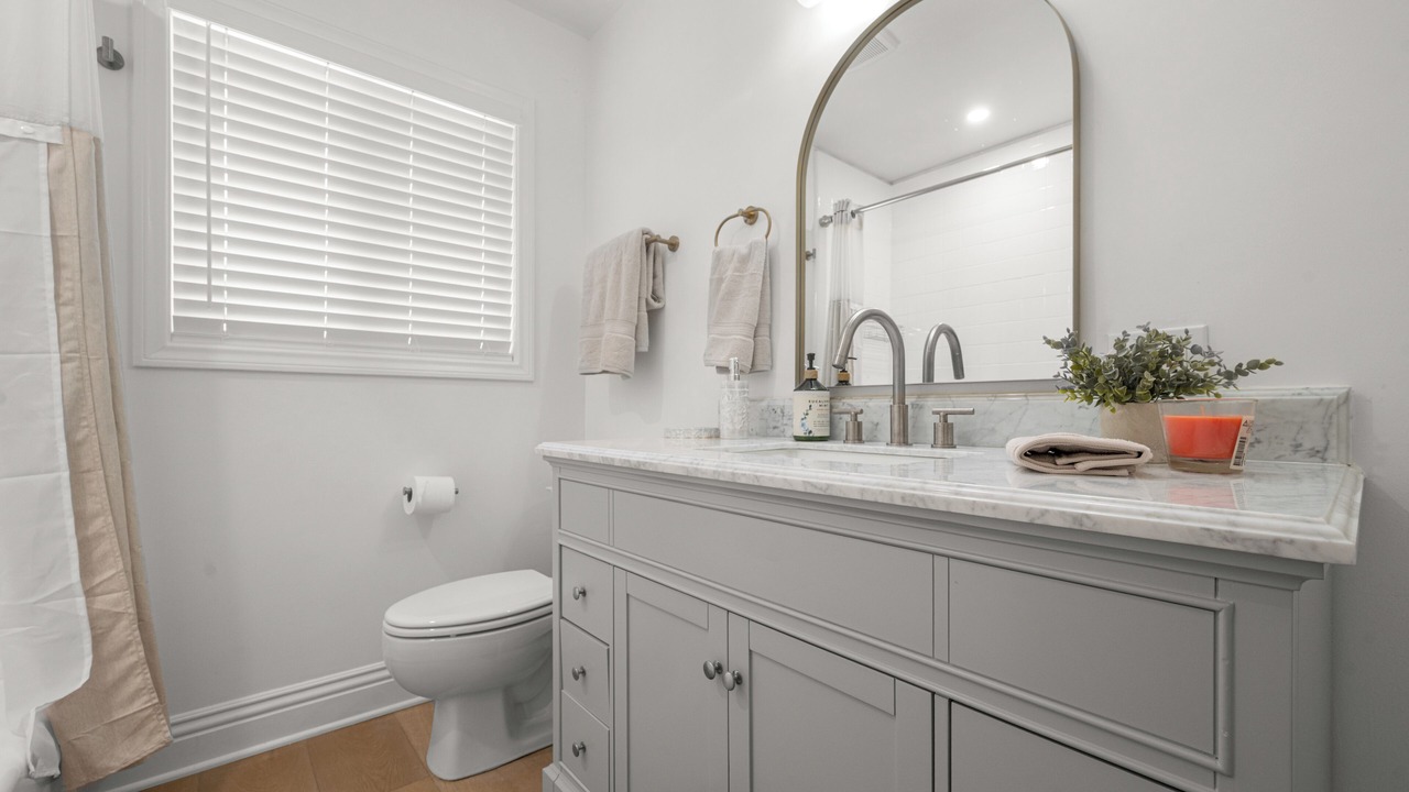Photo of Bathroom in West Hills