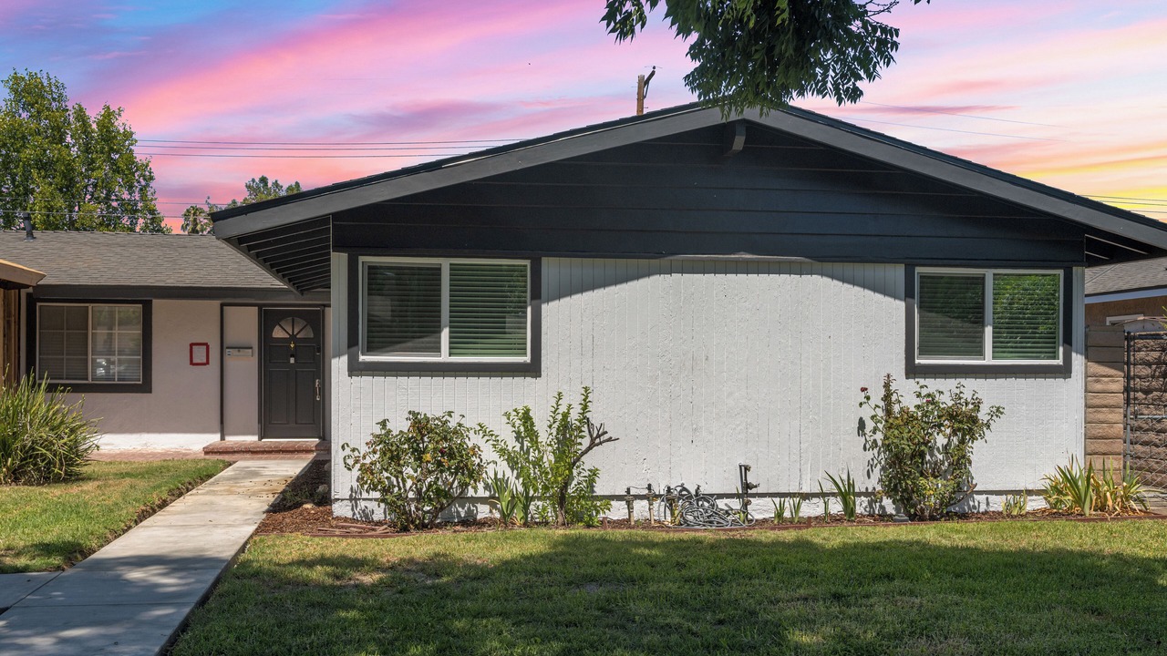 Photo of Outdoor in West Hills