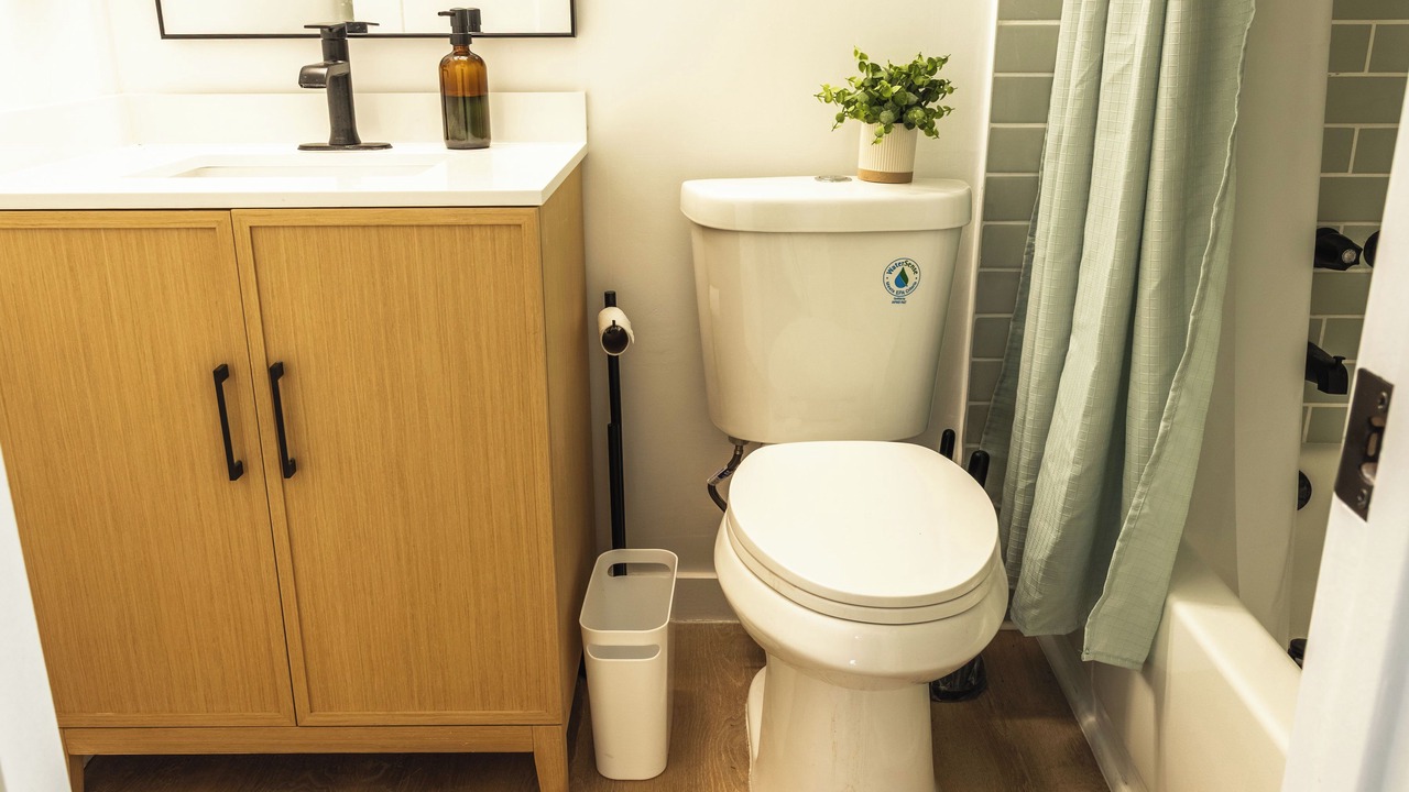 Photo of Bathroom in Ridgecrest