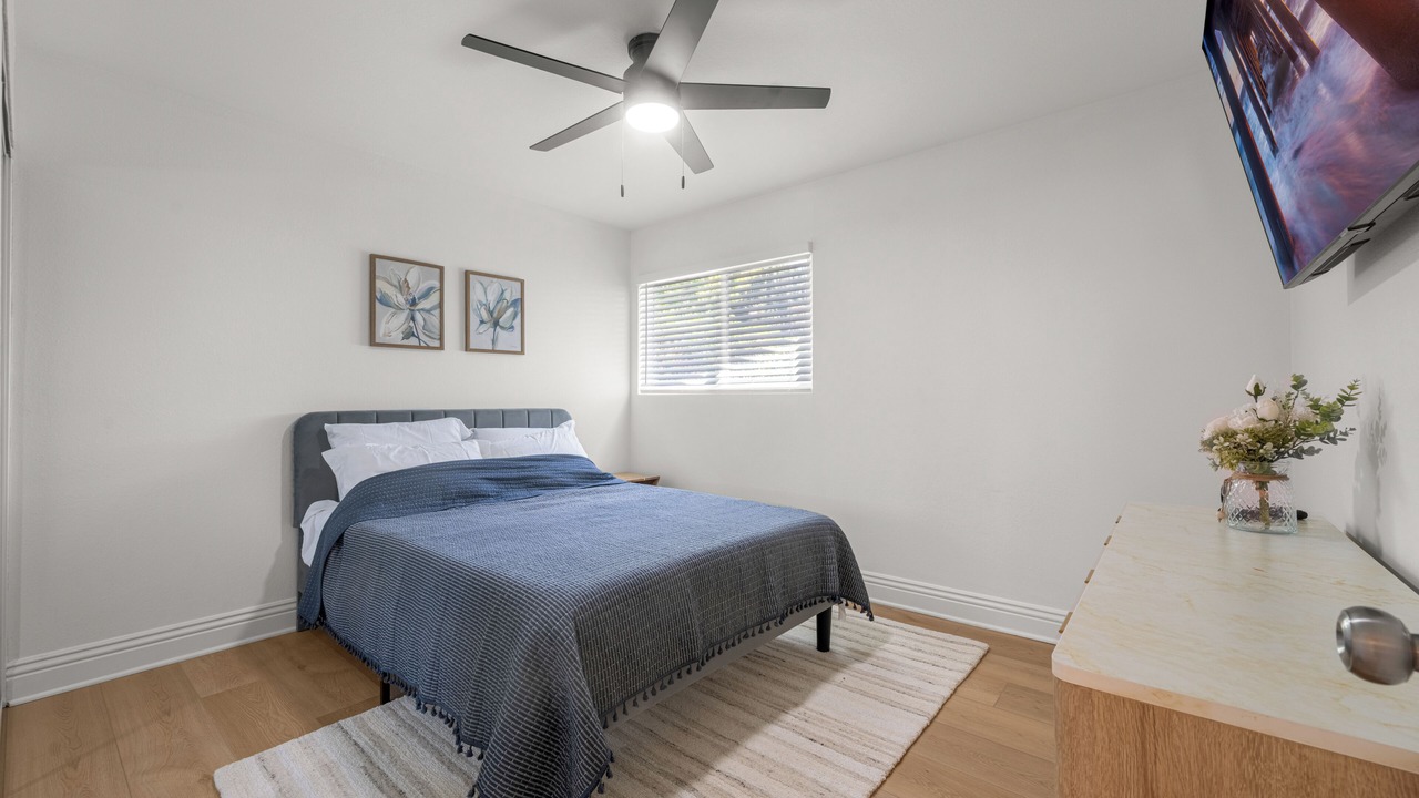 Photo of Bedroom in Canoga Park