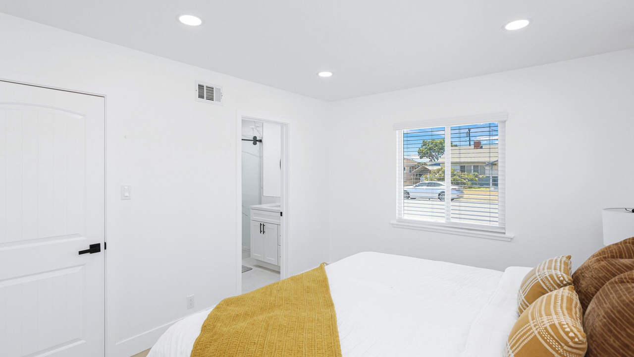 Photo of Bedroom in Garden Grove