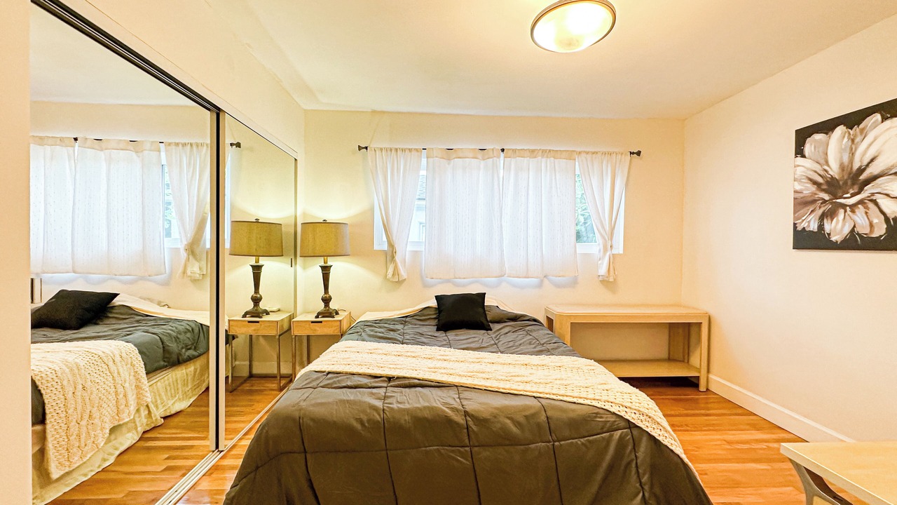 Photo of Bedroom in Encino