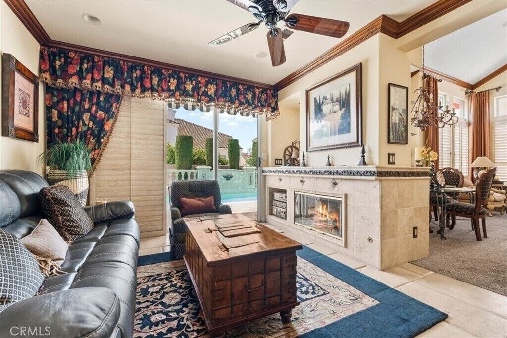 Photo of Livingroom in Brea