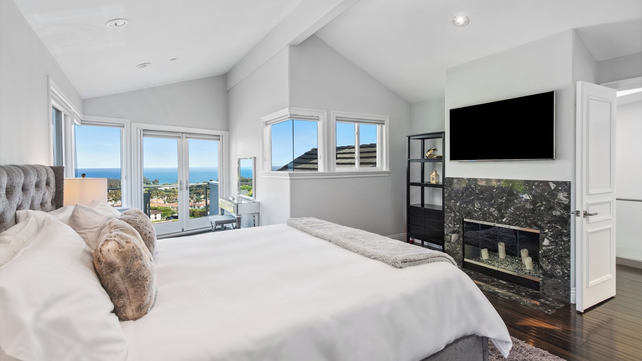 Photo of Bathroom in Central Malibu