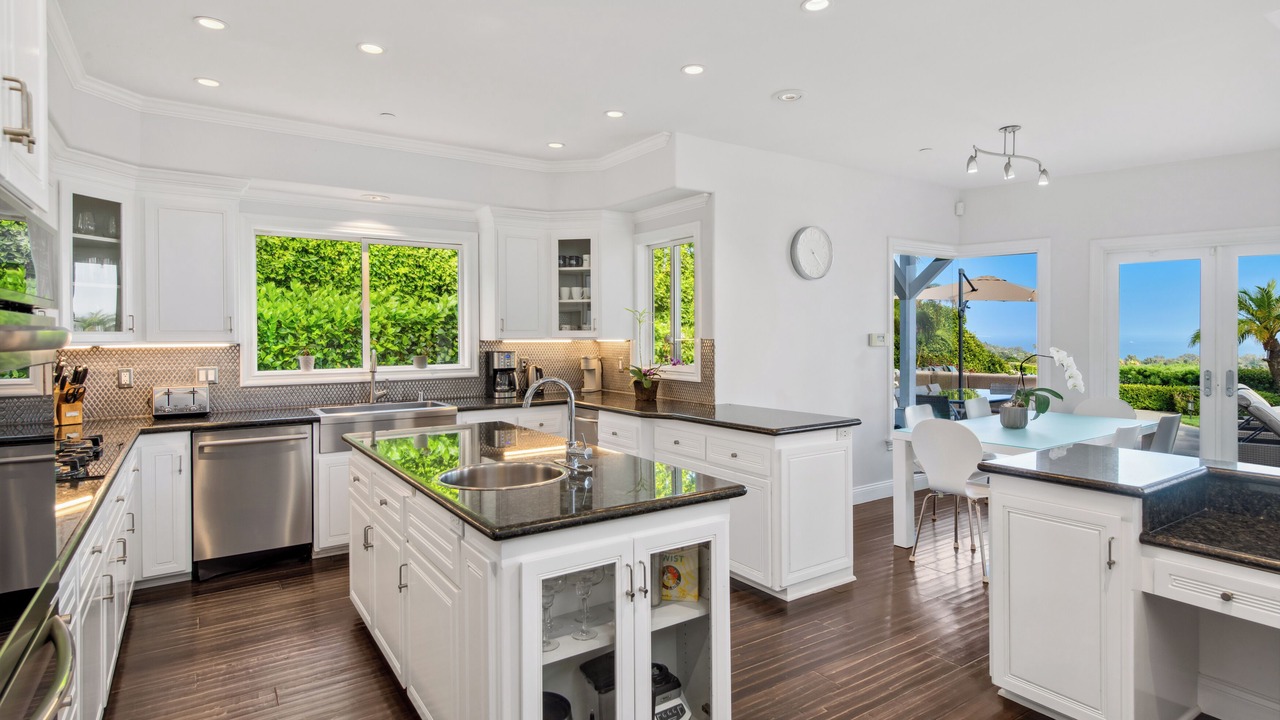Photo of Kitchen in Central Malibu