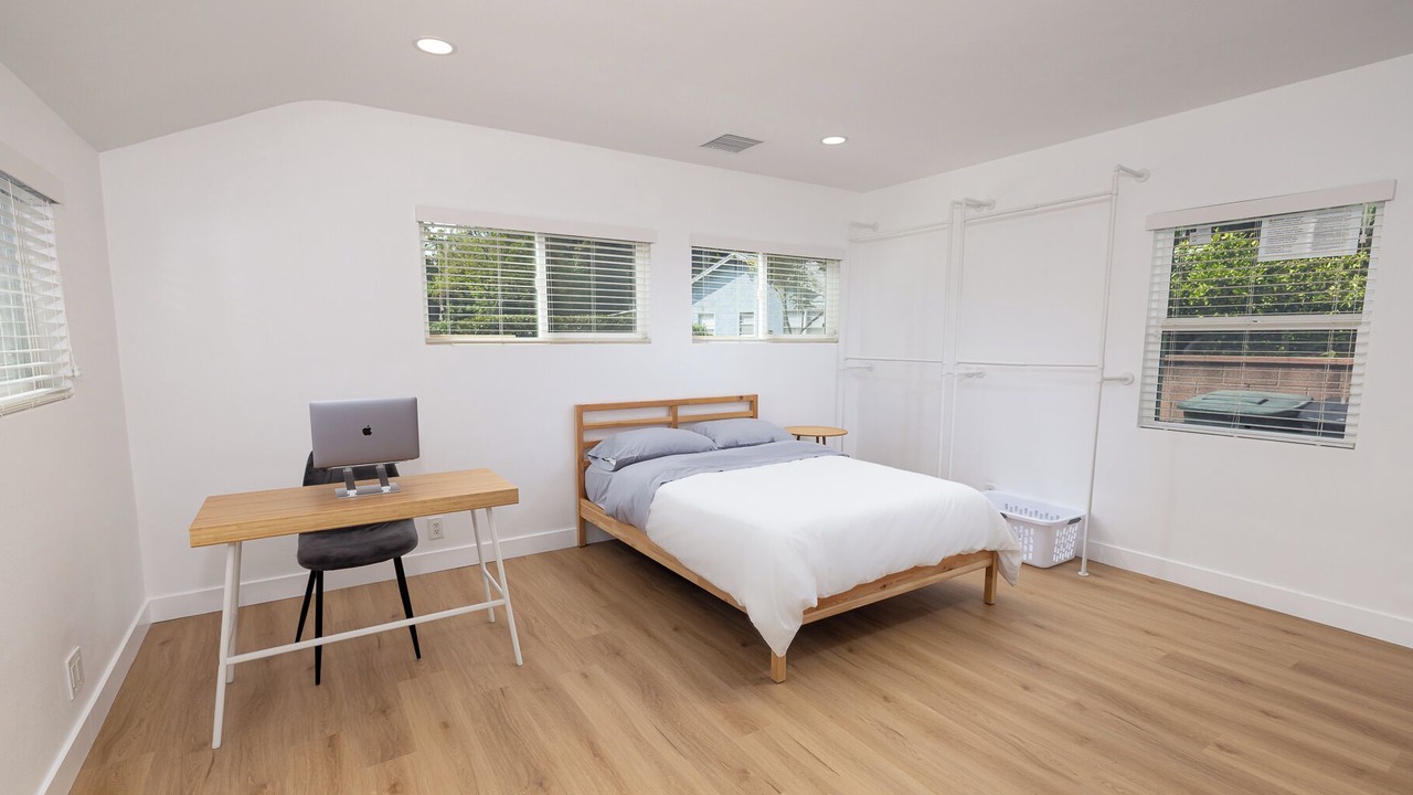 Photo of Bedroom in Northeast Anaheim