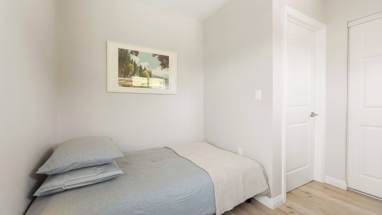 Photo of Bedroom in Lamanda Park