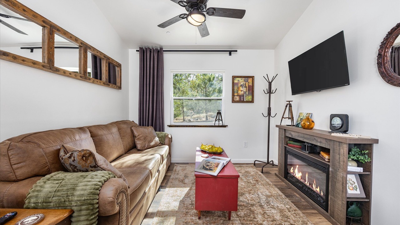 Photo of Livingroom in Tehachapi