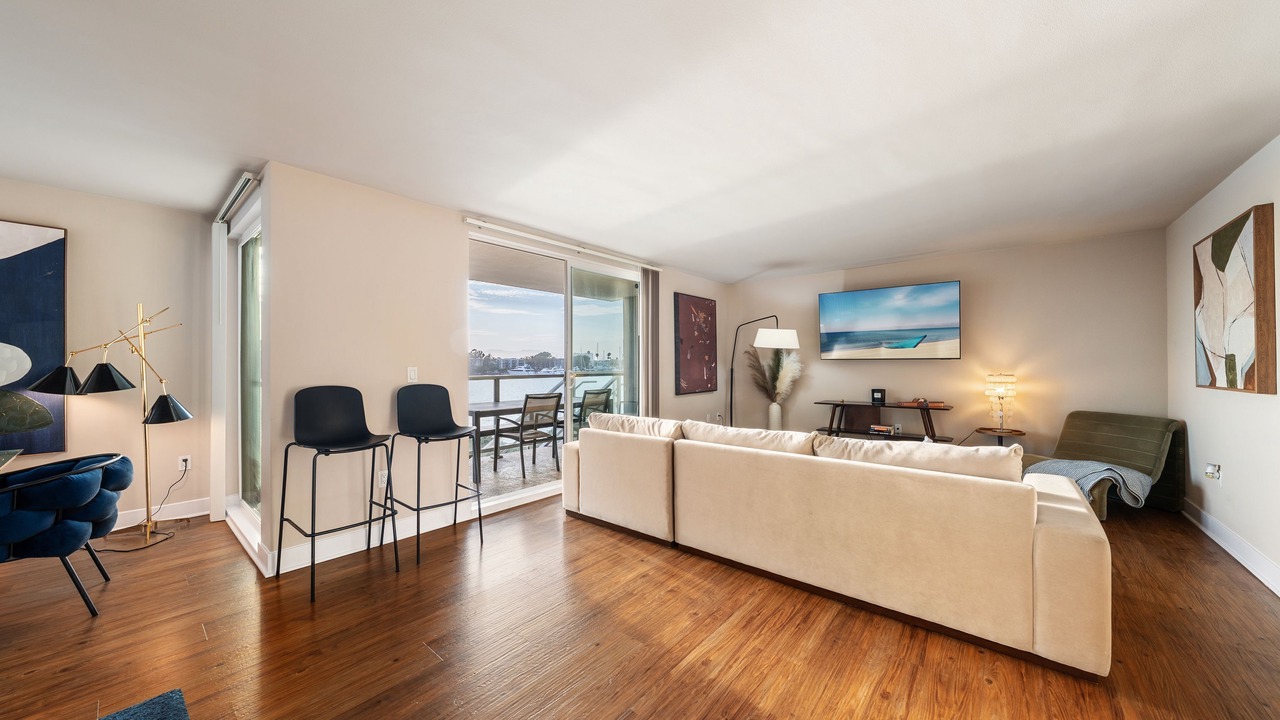 Photo of Livingroom in Marina del Rey