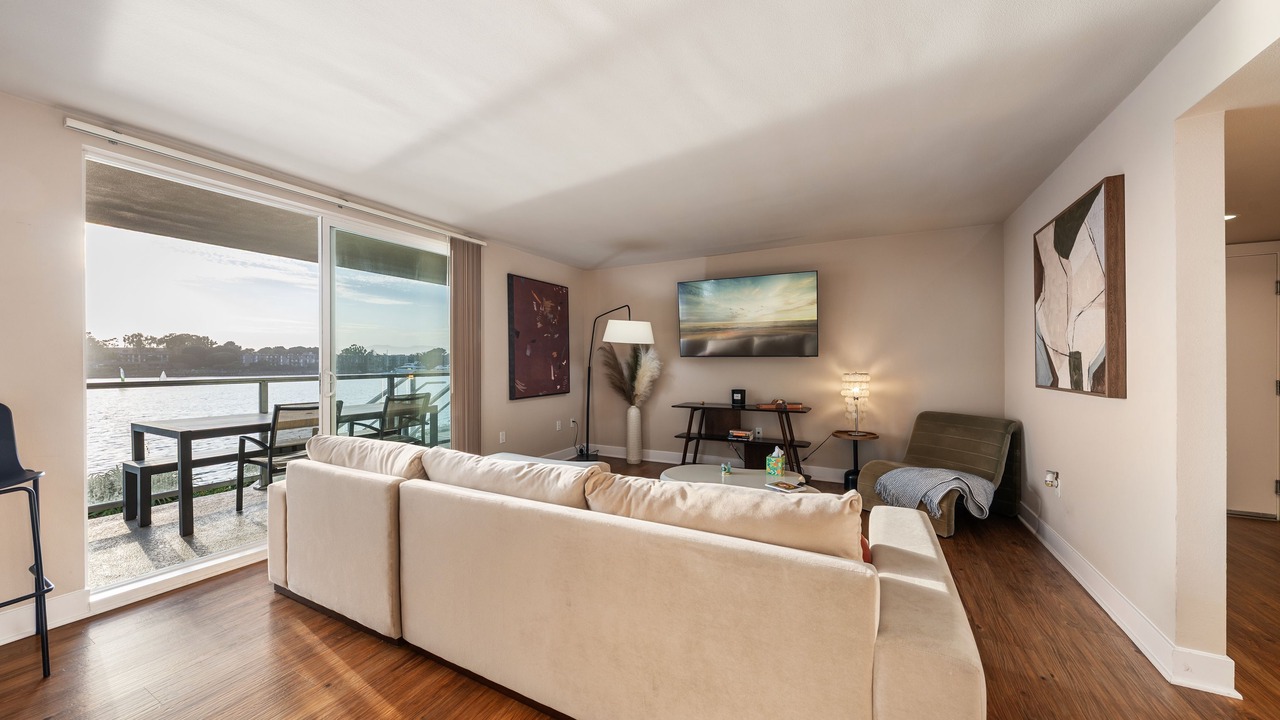 Photo of Livingroom in Marina del Rey