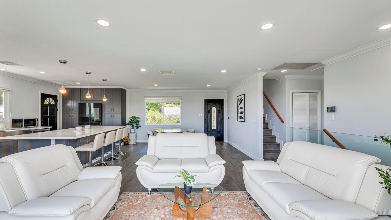 Photo of Livingroom in South Arroyo