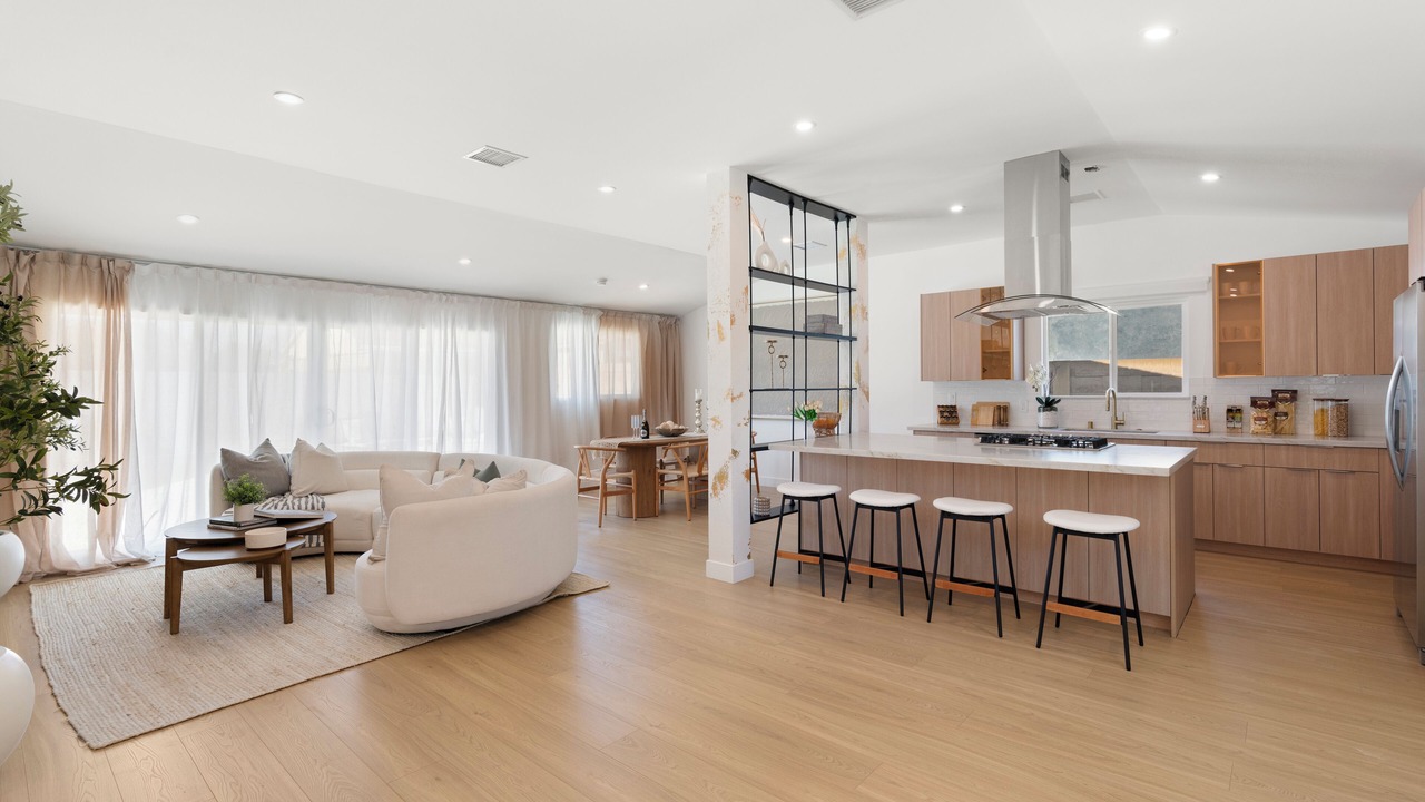 Photo of Livingroom in Northwest Anaheim