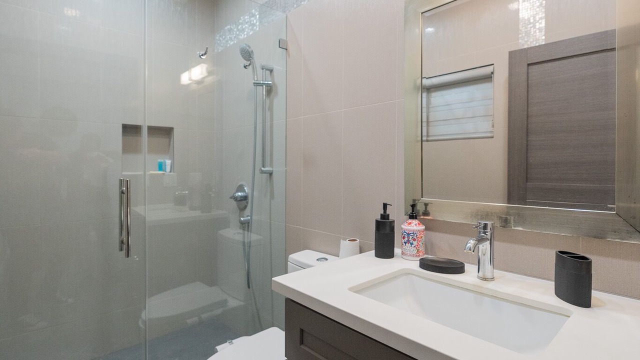 Photo of Bathroom in Burbank