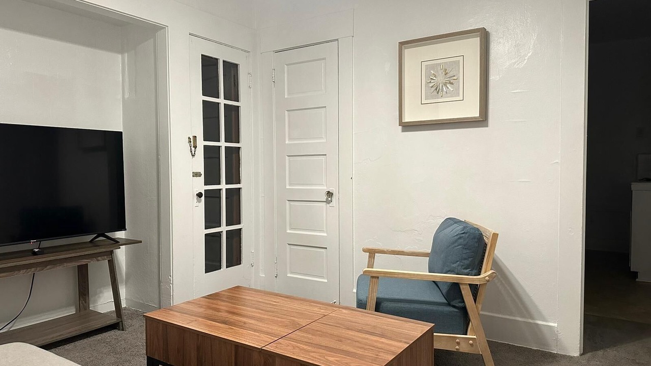 Photo of Livingroom in Middletown