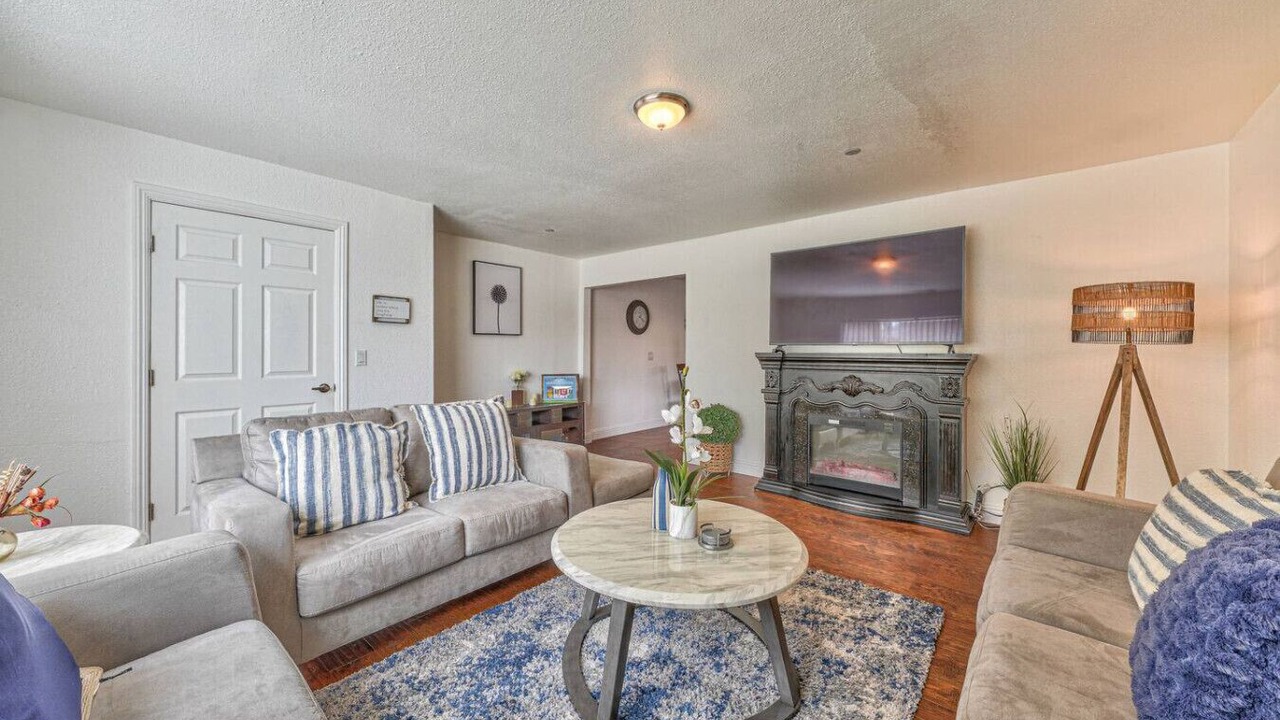 Photo of Livingroom in Marina