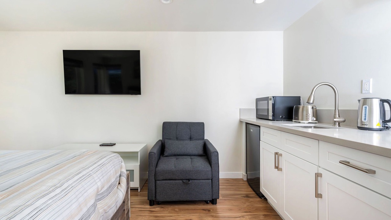 Photo of Bedroom in La Crescenta-Montrose