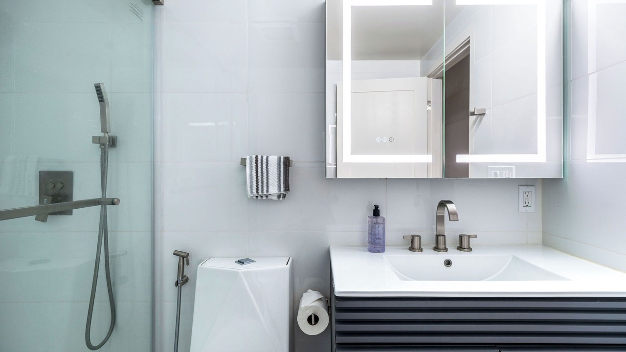 Photo of Bathroom in La Crescenta-Montrose