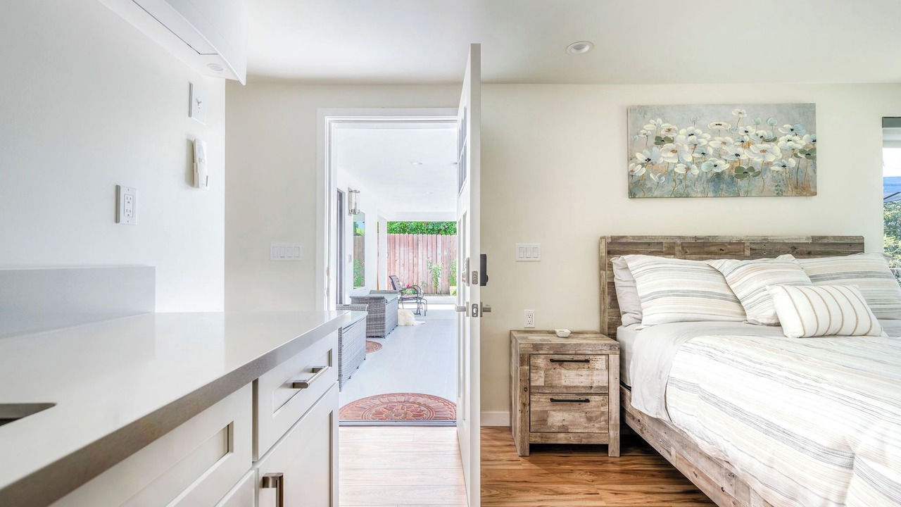 Photo of Bedroom in La Crescenta-Montrose