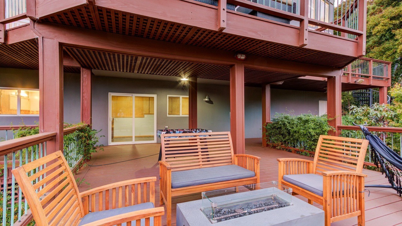Photo of Patio Balcony in Country Club