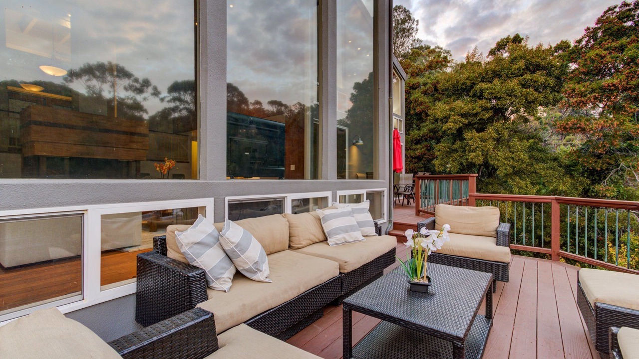 Photo of Patio Balcony in Country Club