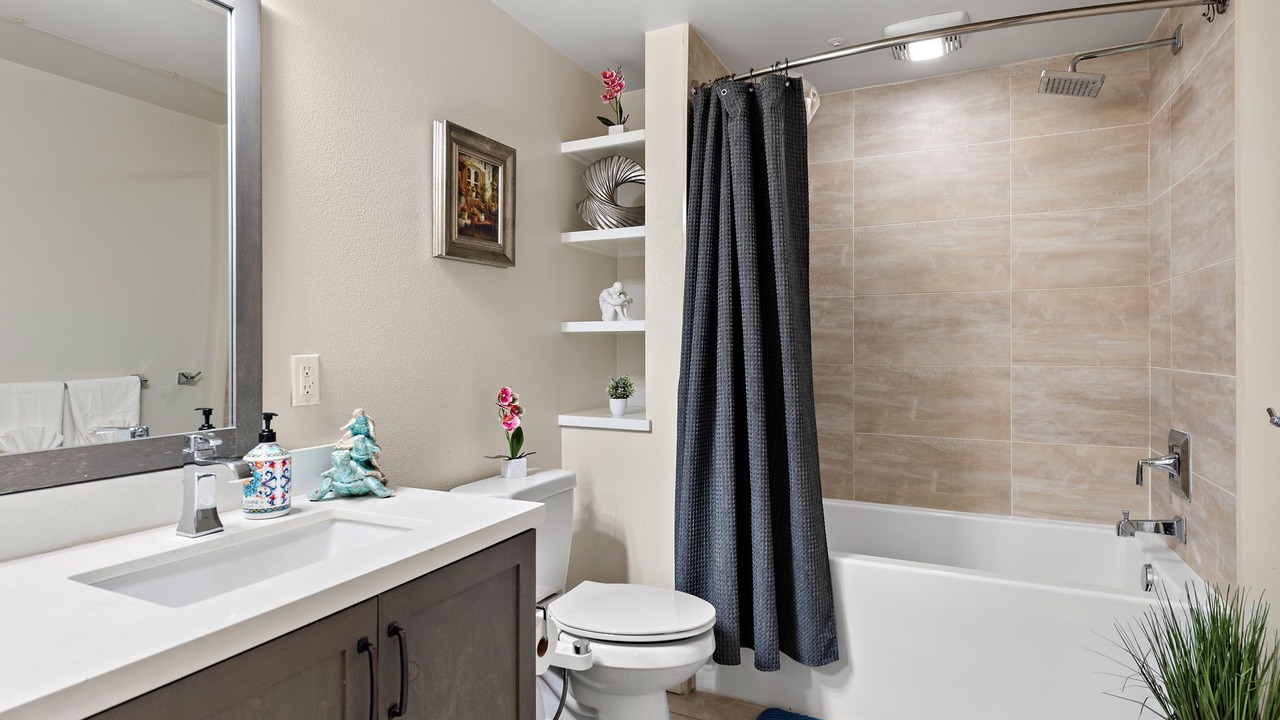 Photo of Bathroom in Laguna Niguel