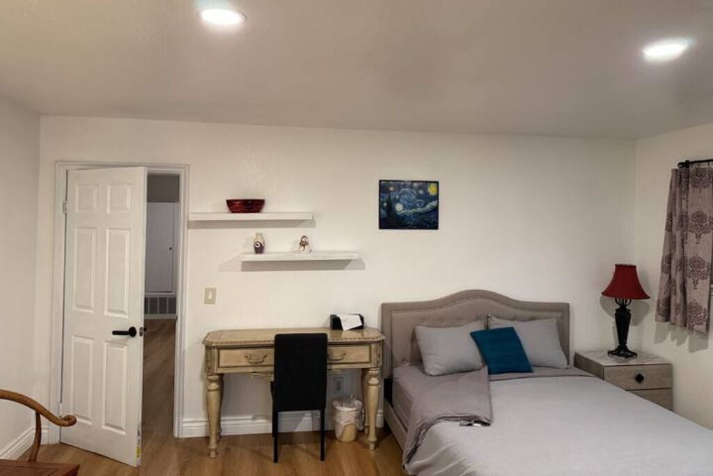 Photo of Bedroom in Rowland Heights