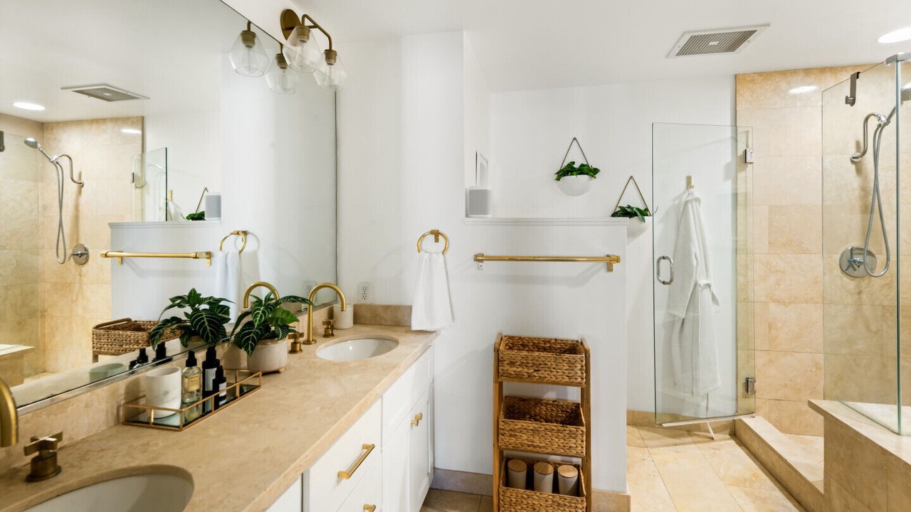 Photo of Bathroom in Ocean Park