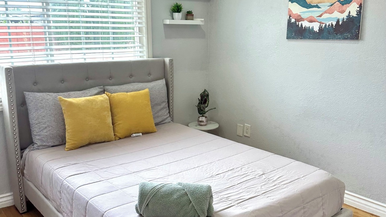 Photo of Bedroom in Southwest Anaheim