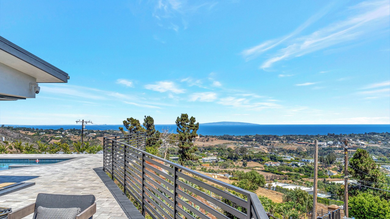 Photo of Patio Balcony in Western Malibu