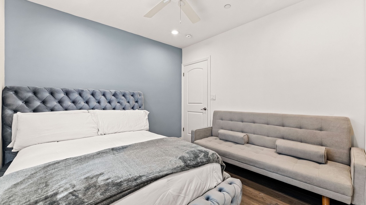 Photo of Bedroom in Los Angeles