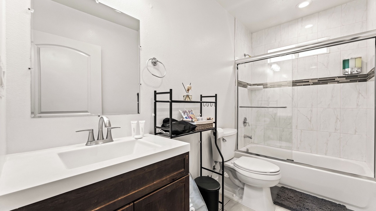 Photo of Bathroom in Los Angeles