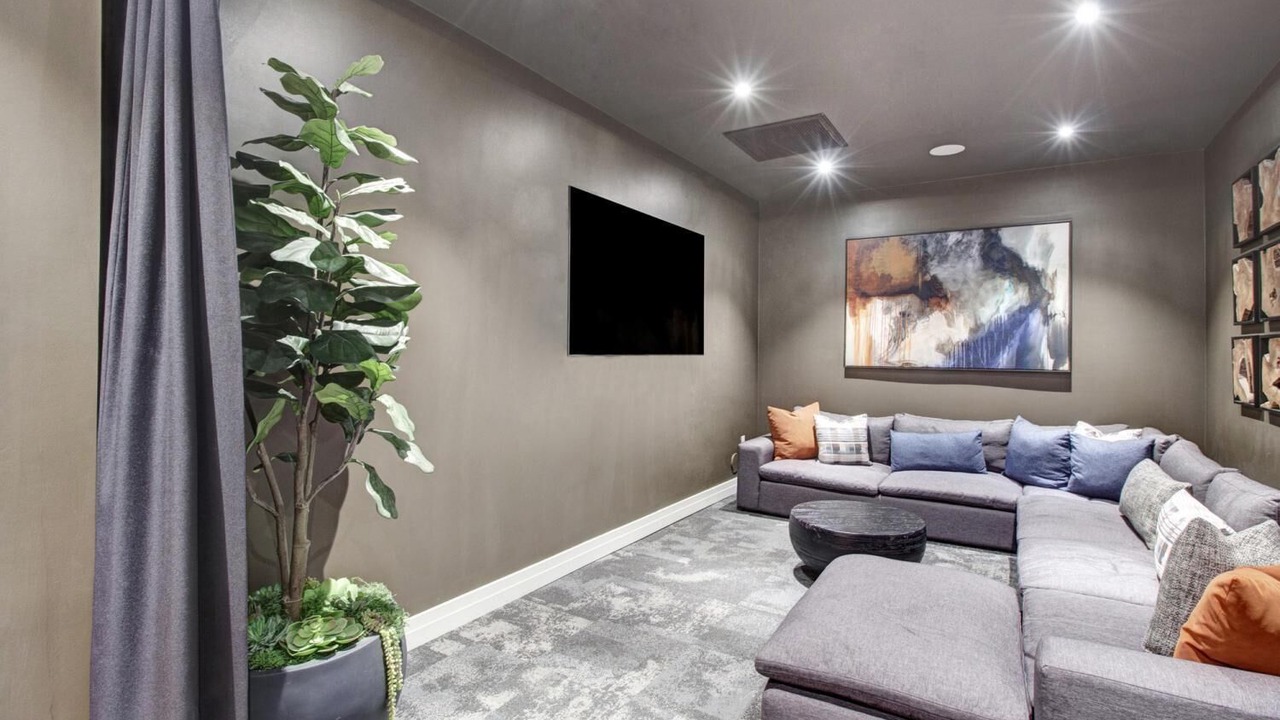 Photo of Livingroom in Canyon Country