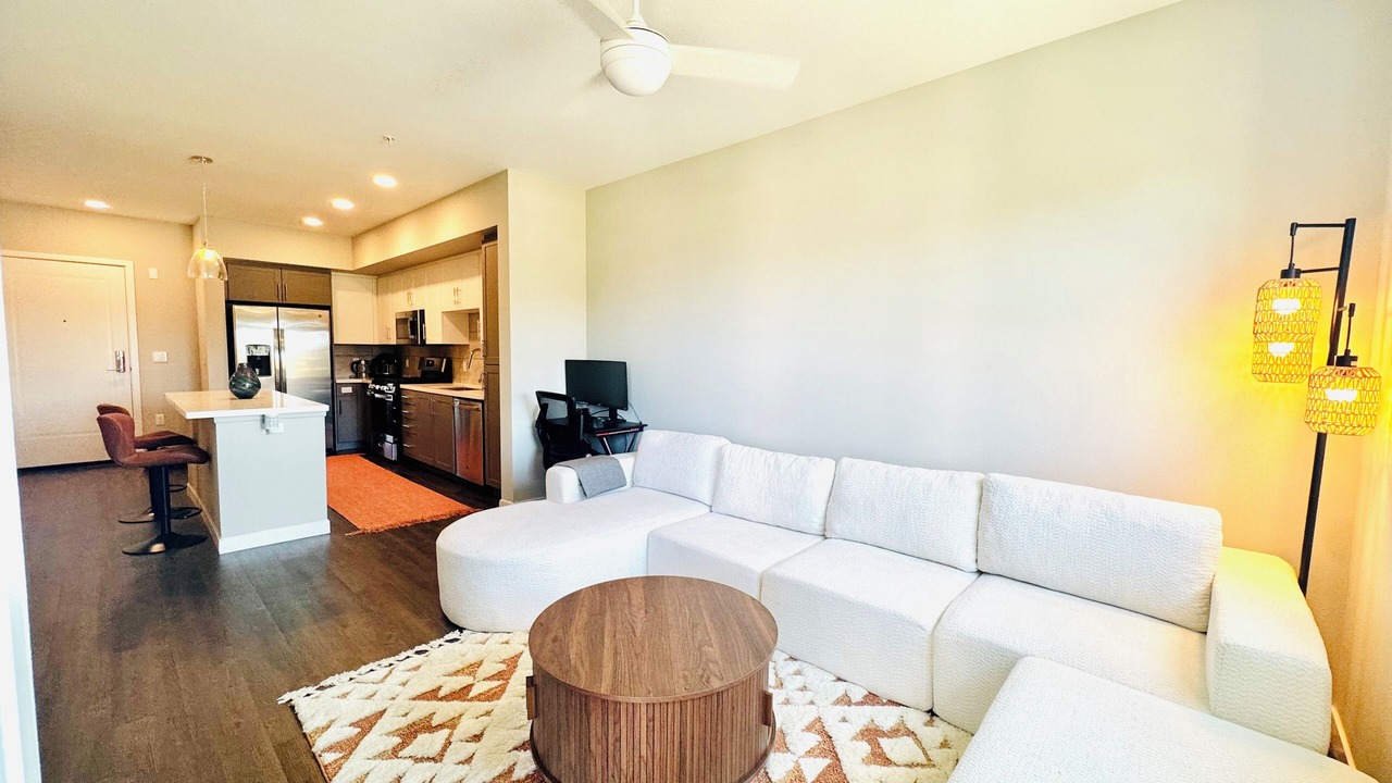 Photo of Livingroom in Canyon Country