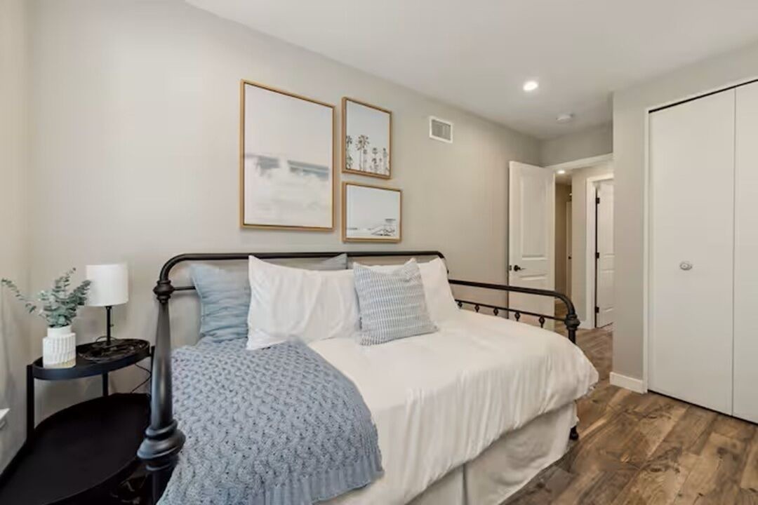 Photo of Bedroom in Thousand Oaks