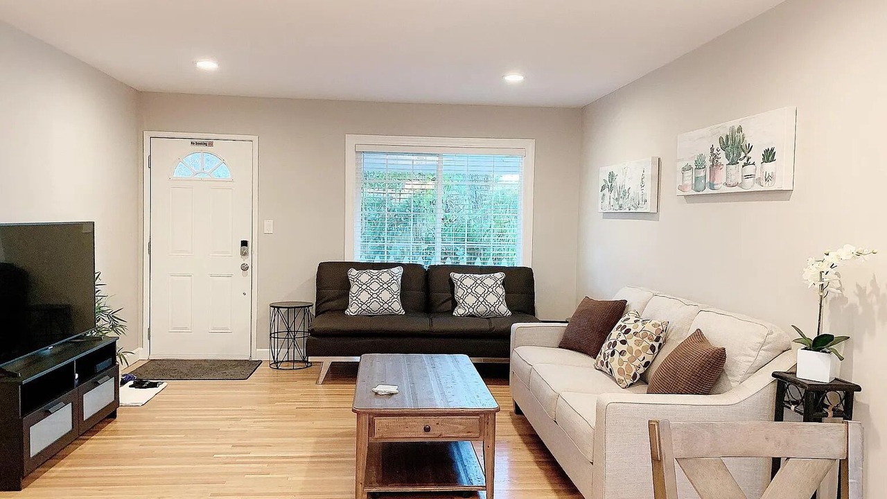 Photo of Livingroom in San Jose