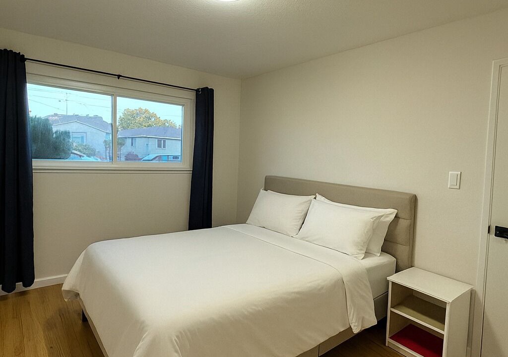 Photo of Bedroom in Marina Faire