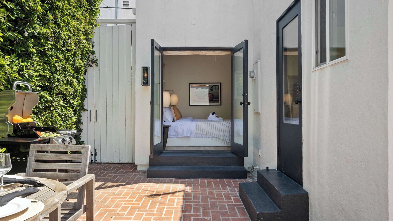 Photo of Outdoor in Melrose