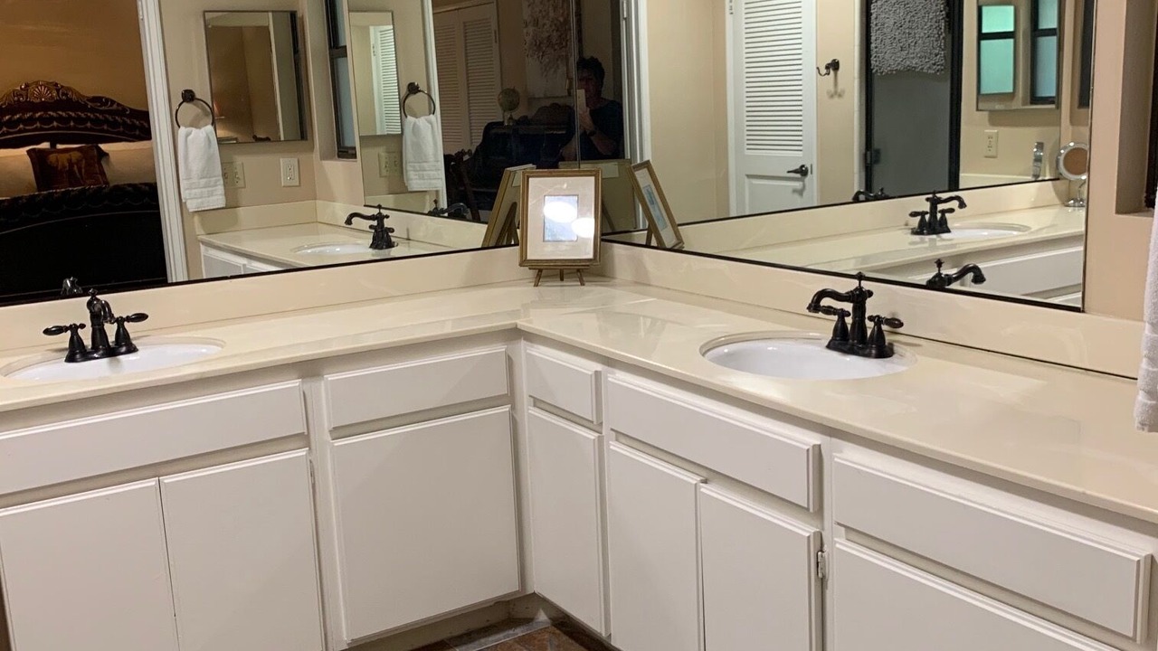 Photo of Bathroom in Palmdale