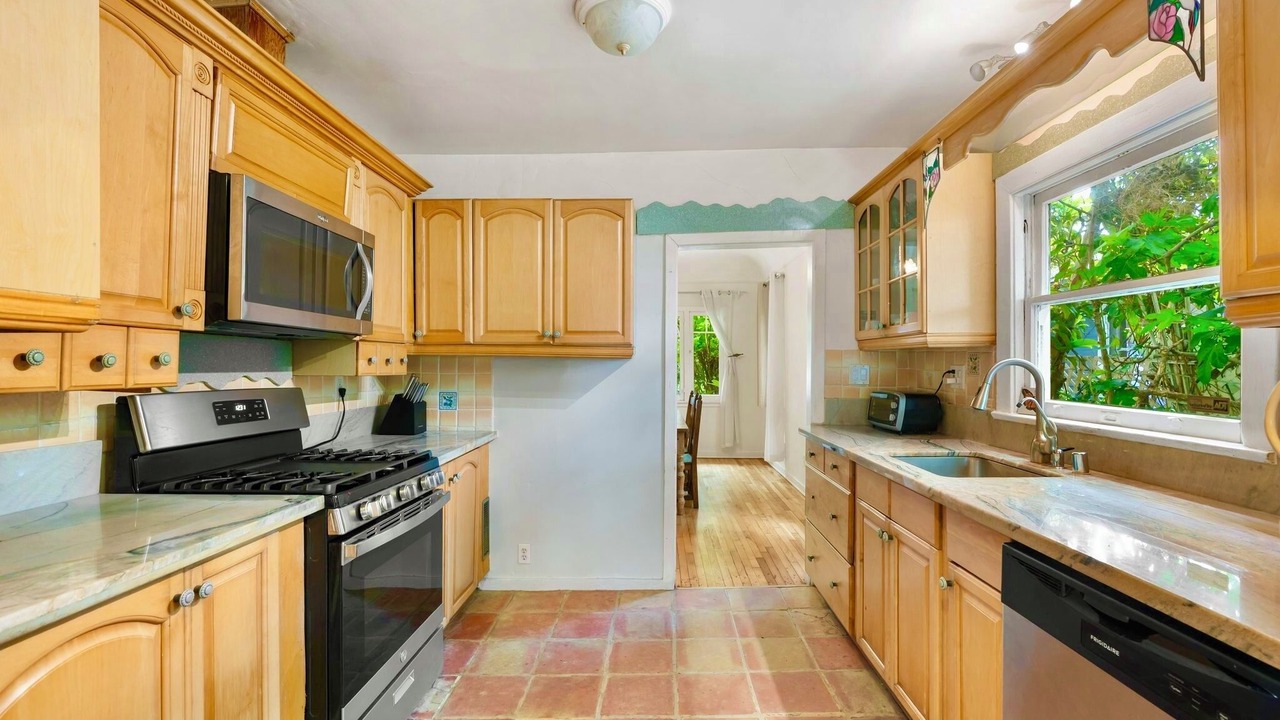 Photo of Kitchen in Ocean Park